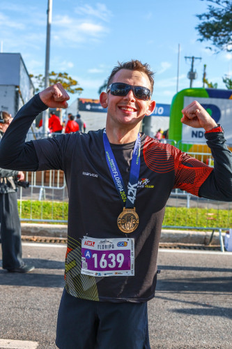 José Henrique da Luz Ferreira Júnior